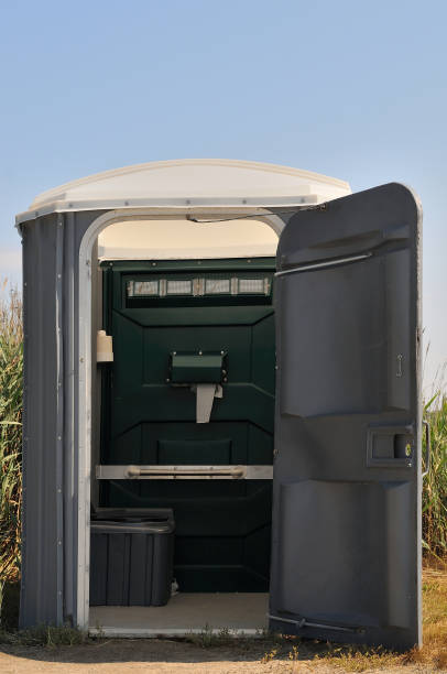 Best Affordable portable toilet rental  in Akron, IN